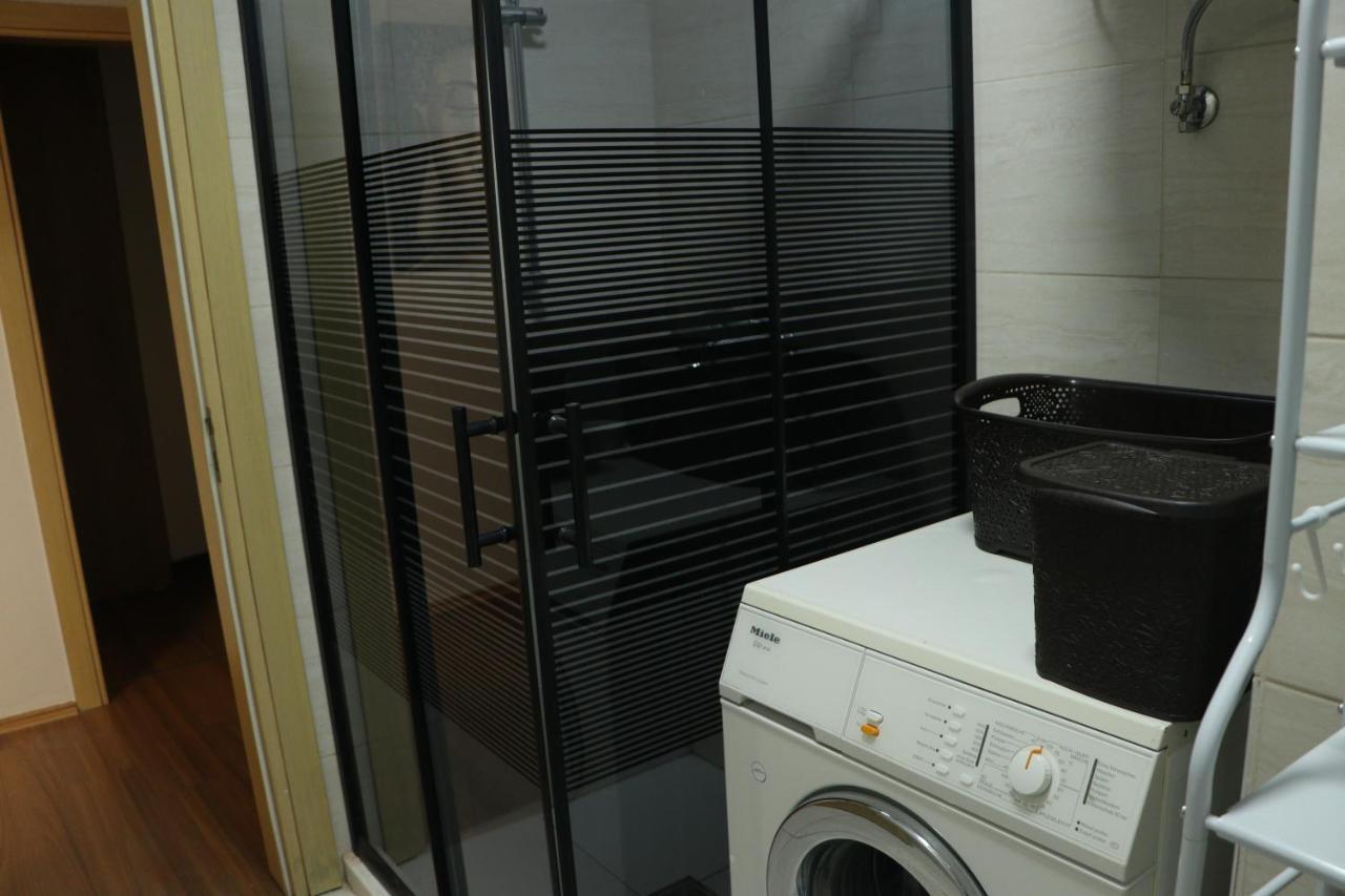Pine Apartment Tirana Exterior foto